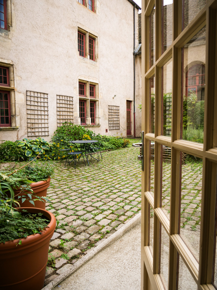 Bibliothèque Monge 2023 - © Gaelle Bourhis © Beaune Tourisme Bibliothèque Monge 2023